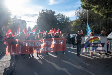 Genova, carignano - sciopero e corteo lavoratori ospedale Gallie