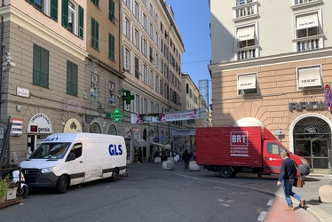 Genova, centro storico - veicoli in sosta 