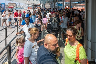 Genova, turisti nel caldo weekend di giugno