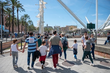 Genova, turisti in centro per weekend di Paqua