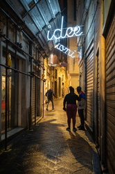 Genova, vicoli centro storico notte