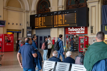 Genova, stazione Brignole - ritrovato ordigno seconda guerra mon