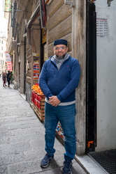 Genova, via Lomellini - Arif Hasan, rappresentante comunita beng