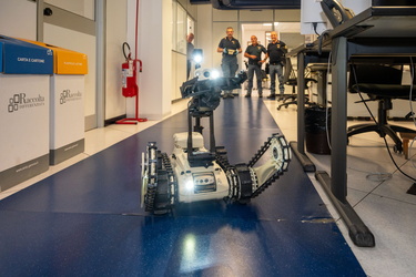 Genova, redazione Secolo XIX - incontro con artificieri polizia
