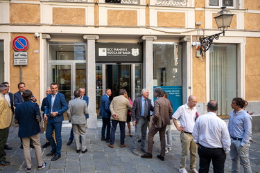 Genova, piazza Rovere - inaugurazione filiale banco Pianfei