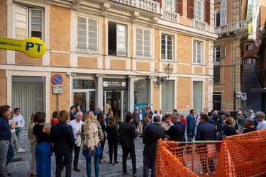 Genova, piazza Rovere - inaugurazione filiale banco Pianfei