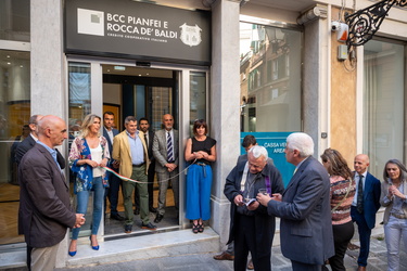 Genova, piazza Rovere - inaugurazione filiale banco Pianfei