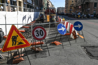 commercianti contro cantiere progetto via sampierdarena 22122023-2017