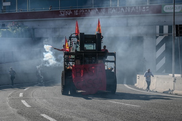 corteo Sciopero ex ilva 02102023-52