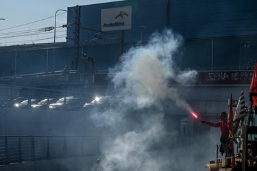 corteo Sciopero ex ilva 02102023-54
