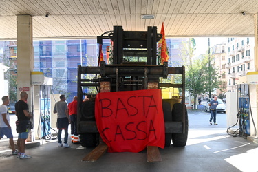corteo Sciopero ex ilva 02102023-61