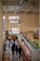 Genova, ex mercato del pesce piazza Cavour - apertura supermerca