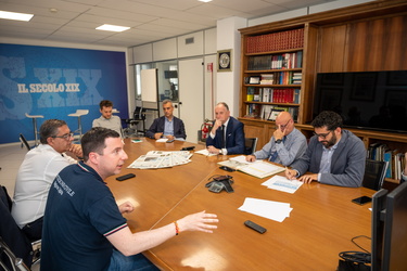 Genova - redazione secolo XIX - forum con governatore Toti e ass