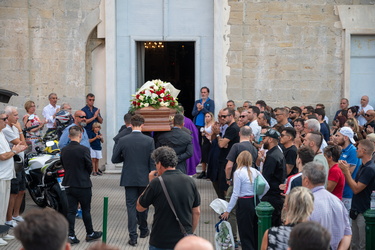 Genova, Nervi - chiesa di San Siro - funerale ragazzo 22enne sco