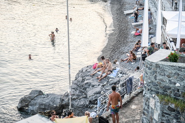 malore spiaggia Bai 22082023-11
