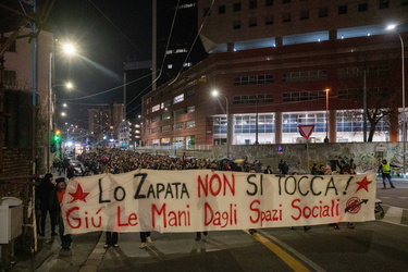 Genova, manifestazione contro lo sgombero del centro sociale Zap