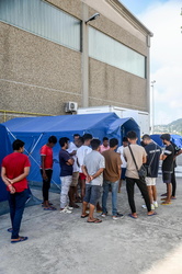 migranti Voltri 19092023-28
