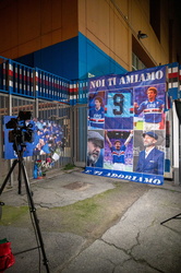 Genova, stadio Marassi - omaggio a Gianluca Vialli nel giorno de