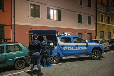 Genova, Pontedecimo, via Anfossi 22 - omicidio suicidio