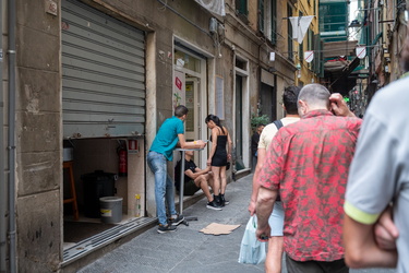 Genova, ordinanza anti alcool dalle ore 16:00