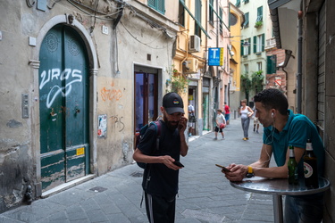 Genova, ordinanza anti alcool dalle ore 16:00