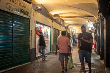 Genova, ordinanza anti alcool dalle ore 16:00