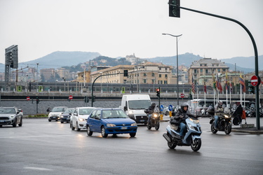 Genova, primo giorno ordinanza anti-smog