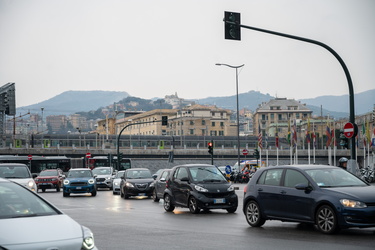 Genova, primo giorno ordinanza anti-smog
