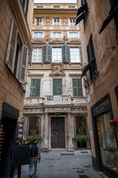 Genova, piazza Campetto - palazzo imperiale