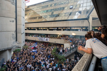 Genova, corte lambruschini - protesta tifosi sampdoria