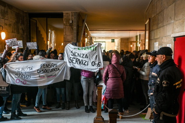 protesta tagli scuola consiglio comunale 28022023-67