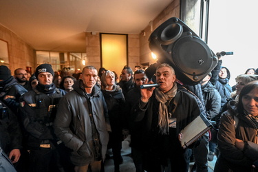 protesta tagli scuola consiglio comunale 28022023-75