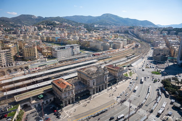 Genova, grattacielo confindustria, uffici Clinica Montallegro - 