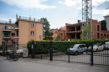 Genova , Albaro - via Bosio 2 - palazzo in costruzione