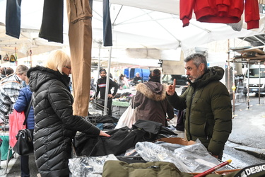 ambulanti mercato marassi legge concorrenza 03012023-241