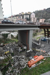 resti molo porto antico lagaccio 