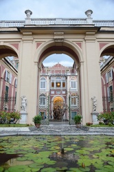 Genova, Palazzo Reale - inaugurazione nuova stanza stucchi fiori