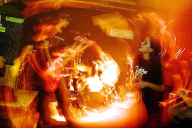 Aprile 2004 - tour band hardcore punk Never Was