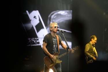 Genova, palasport fiumara - il concerto di Luciano Ligabue