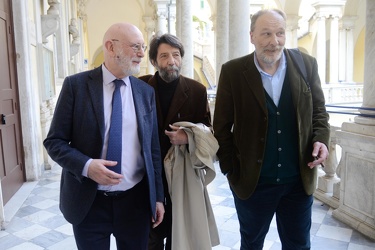 Genova, aula magna via Balbi 5 - incontro su ultimo libro di Nic