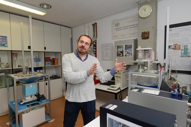 Genova, universita facolta ingegneria - laboratorio idraulica