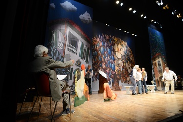 Genova, teatro della Corte - spettacolo Piggiase o m√¢ do Rosso 