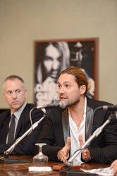 Genova - teatro Carlo Felice - conferenza stampa violinista Davi