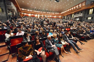 Genova - teatro Carlo Felice - stagione 2012, prima Don Giovanni