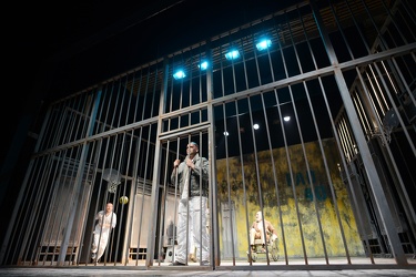Genova, carcere Marassi - inaugurato il teatro dell'arca