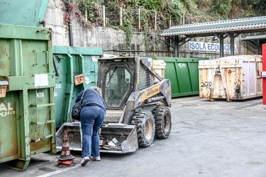 Amiu isola ecologica Ge16102021-17