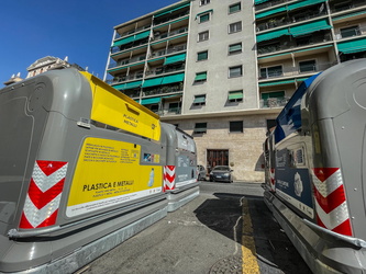nuovi cassonetti differenziata AMIU 24082023-8823