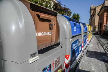 nuovi cassonetti differenziata AMIU 24082023-9048