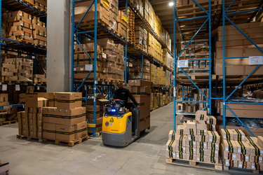 Genova, via Adamoli - azienda storica Cressi Sub