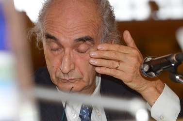 Genova - palazzo della Borsa - assemblea azionisti carige